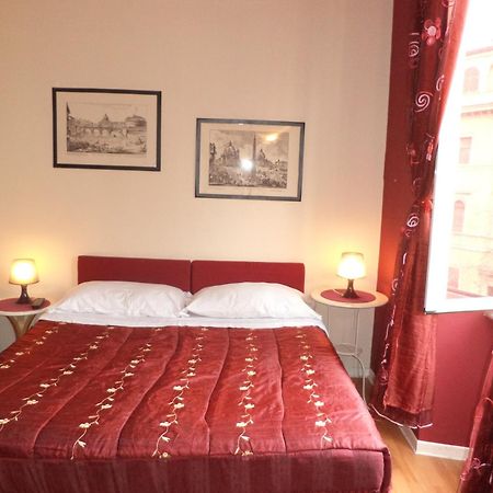 Enjoy Roma Bed & Breakfast Екстериор снимка