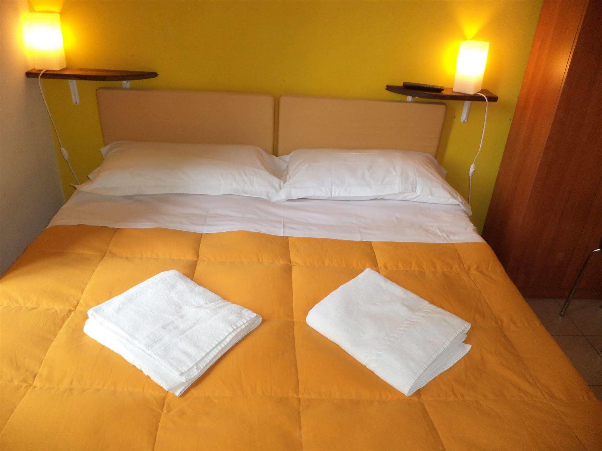 Enjoy Roma Bed & Breakfast Екстериор снимка