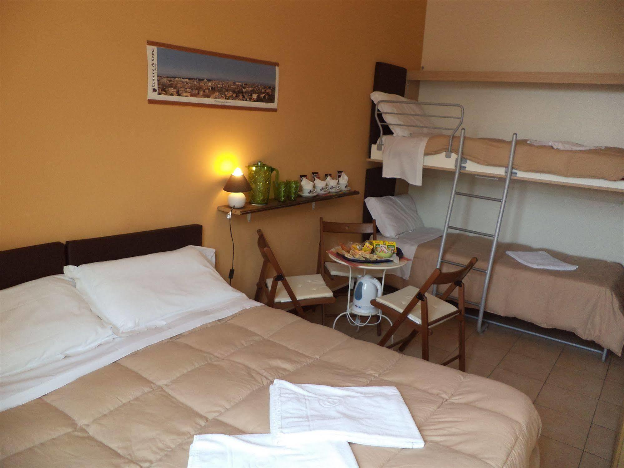 Enjoy Roma Bed & Breakfast Екстериор снимка